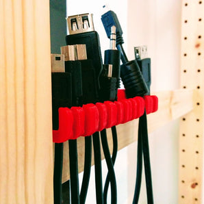 Uchwyt na kable IVAR - Efektywne zarządzanie kablami do systemu regałów IKEA IVAR