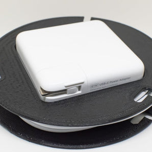 Organizer kabli do zasilacza USB-C 61 W - MacBook Pro 13' (2017)