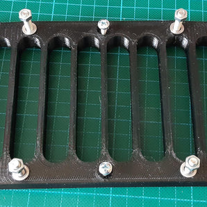 Adapter VESA do montażu monitora: od 100x100 do 200x100