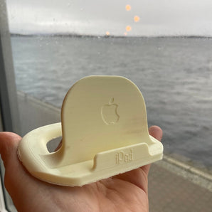 Uniwersalny stojak na iPada i iPhone'a z regulowanym kątem