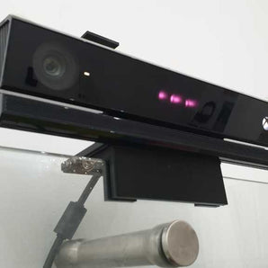 Regulowany wspornik zaciskowy do Xbox One Kinect