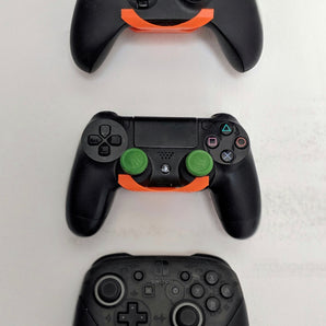 Uniwersalny uchwyt ścienny do kontrolera (PS4, Xbox, Switch)
