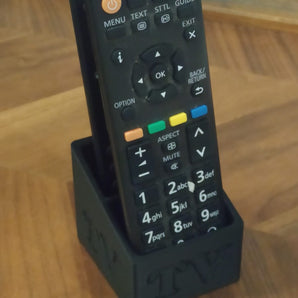 Praktyczny uchwyt na pilot do telewizora
