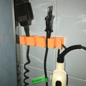 Uchwyt na kabel z haczykiem na 3 kable