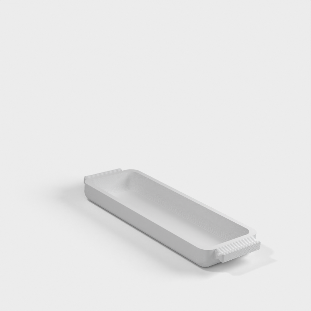 Taca do biurka Bekant z IKEA na adaptery USB-C