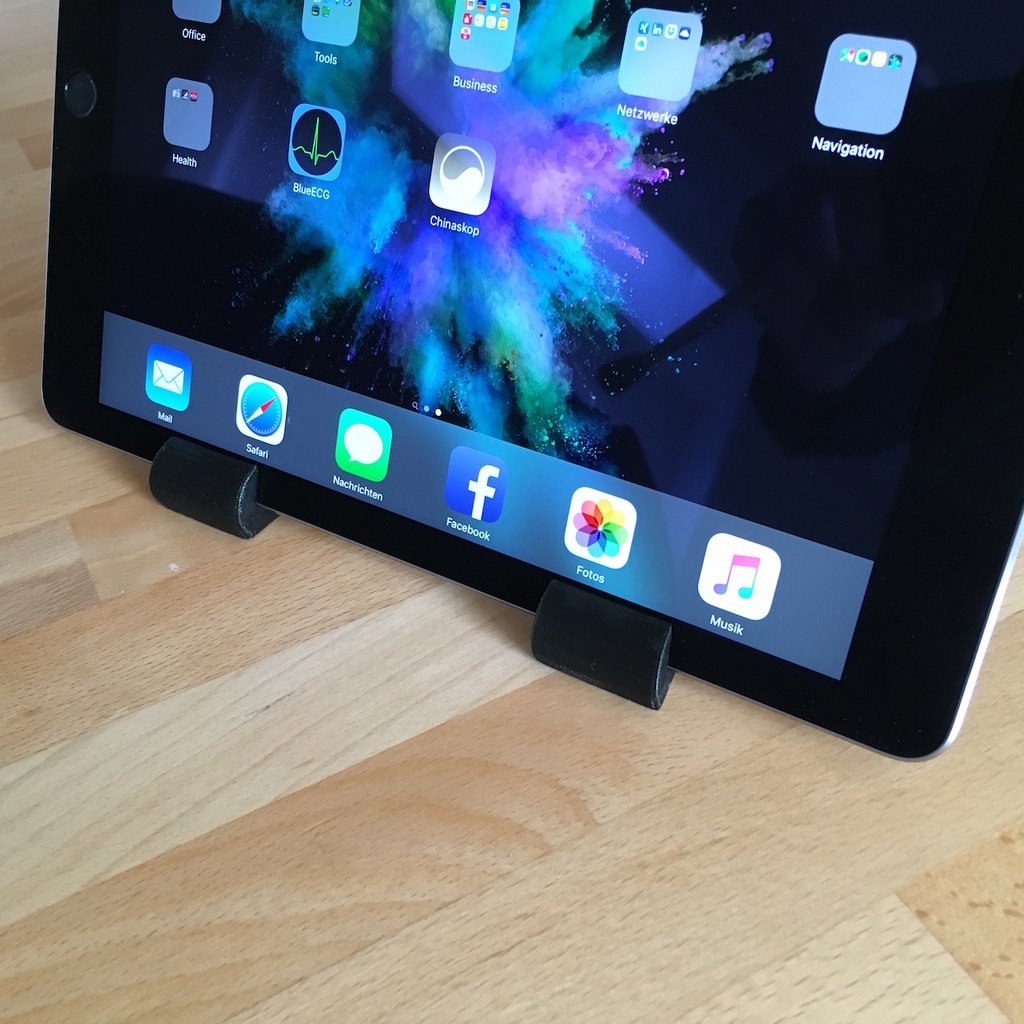 Podstawka do iPada Air, Pro 9,7&quot; i 10,5&quot;: Stabilna i łatwa w użyciu