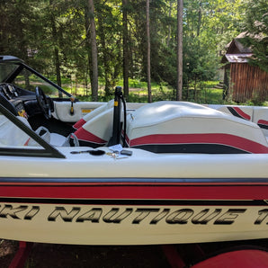 Szyna prowadząca do wewnętrznej osłony silnika łodzi