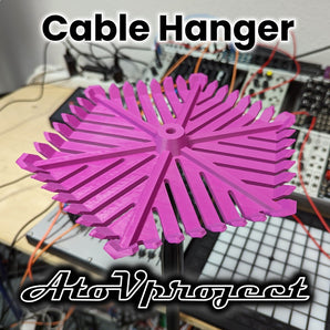 Uchwyt na kable Eurorack do statywu mikrofonowego