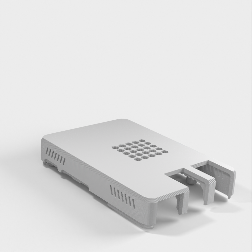 Obudowa Raspberry Pi 5 z otworami wentylacyjnymi i nowym układem USB/LAN
