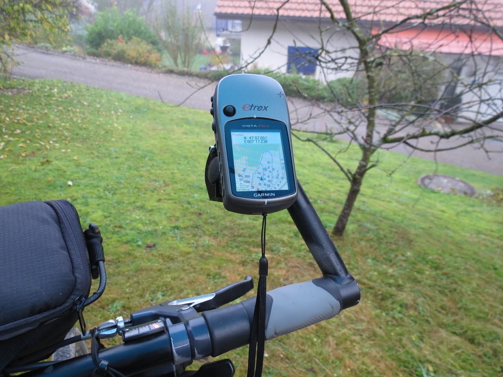 Regulowany uchwyt na kierownicę do urządzeń GPS Garmin eTrex Legend/Vista
