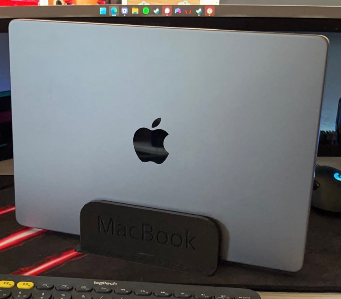 Pionowa podstawka dla MacBooka Pro 14'