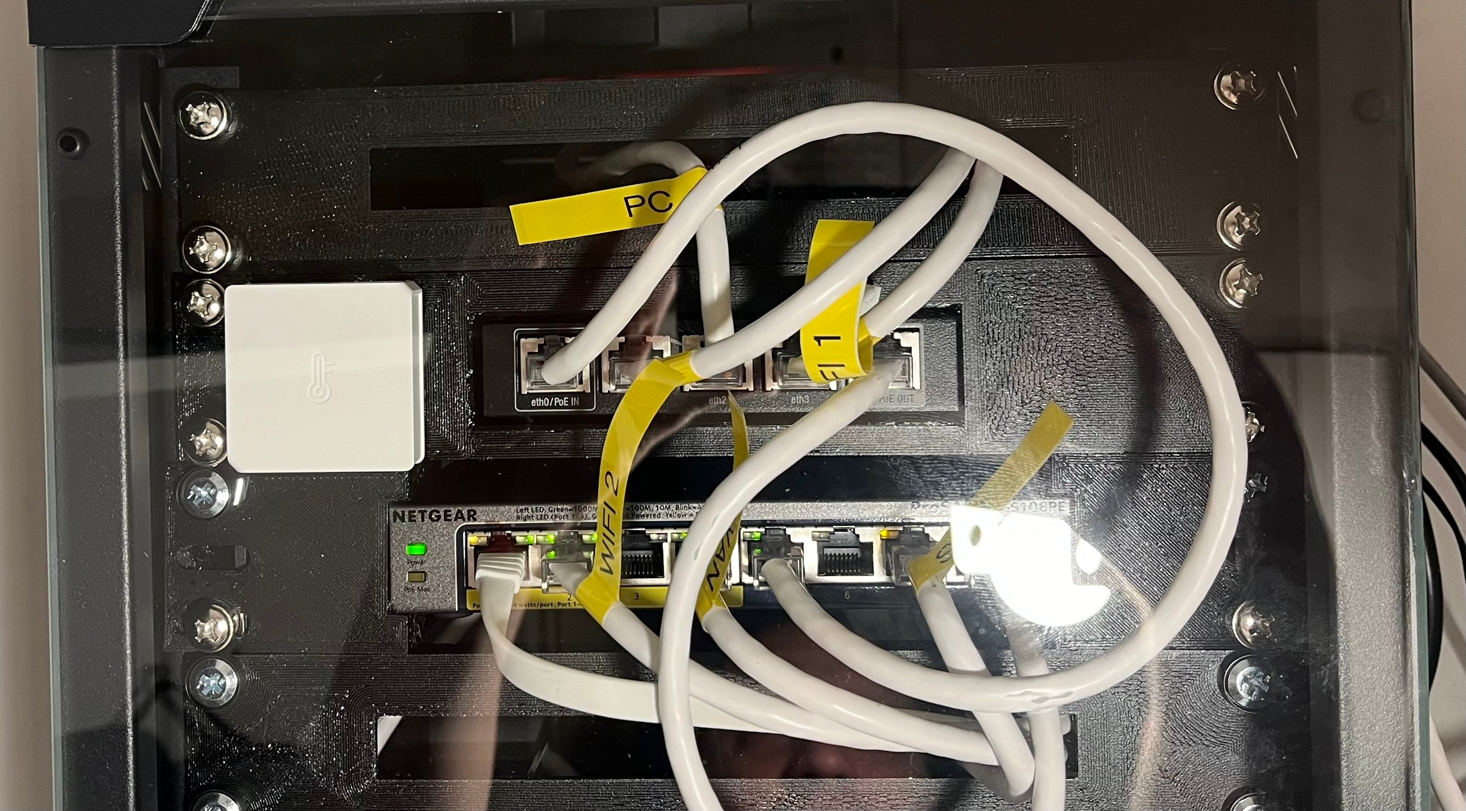 Ubiquiti Edgerouter X 10' Montaż w szafie Rack