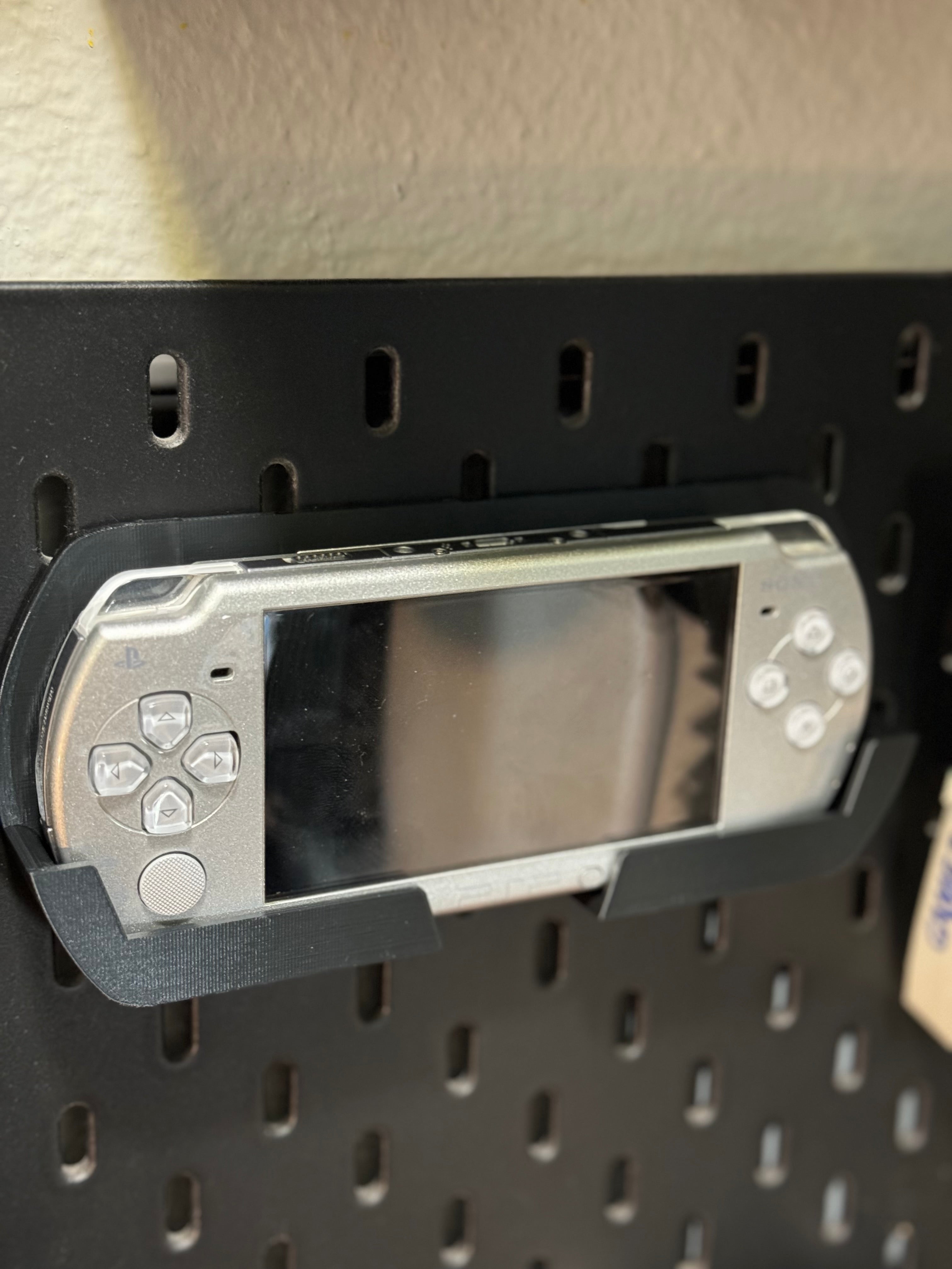 PSP Slim IKEA Skadis Display Mount