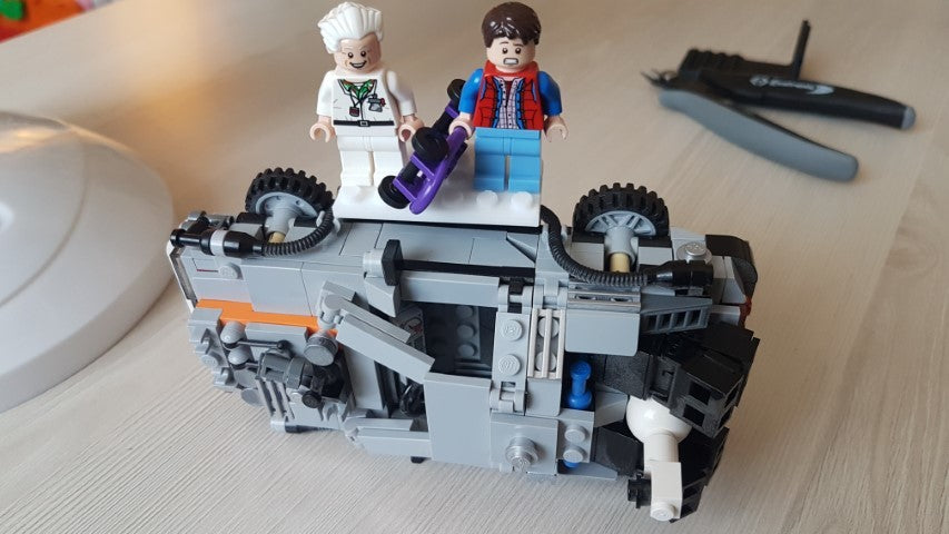 Uchwyt ścienny do Lego DeLorean (21103)