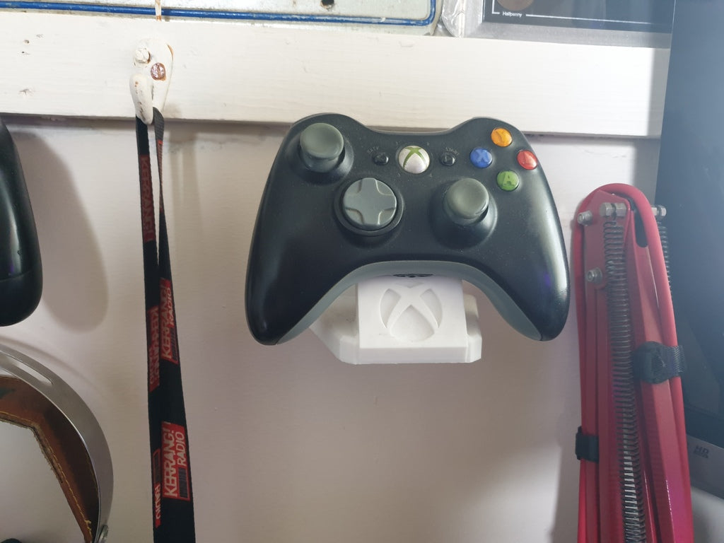 Montaż ścienny Xbox 360