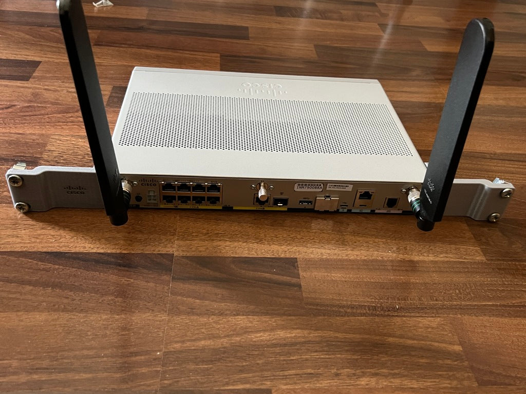 Zestaw montażowy Rack ører do serii Cisco C1000