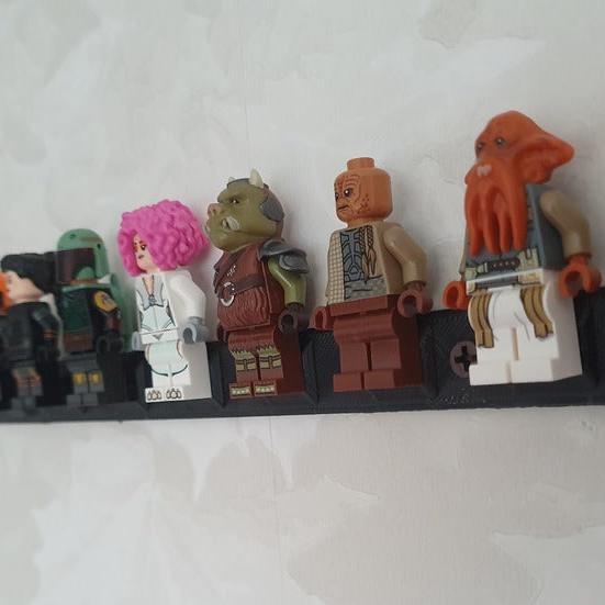 Uchwyt ścienny dla minifigurek Lego