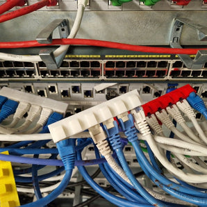 Organizer kabla Ethernet RJ45 do wymiany urządzeń