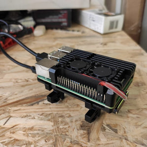 Mocowanie na szynę DIN do Raspberry Pi 4 z obudową Armor