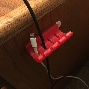 Krawędź stołu Uchwyt na kabel