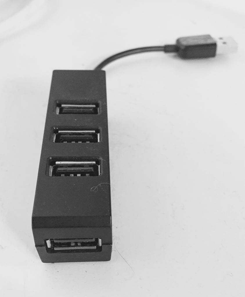 HUB USB Kapsuła do montażu panelowego dla CNC i Raspberry Pi