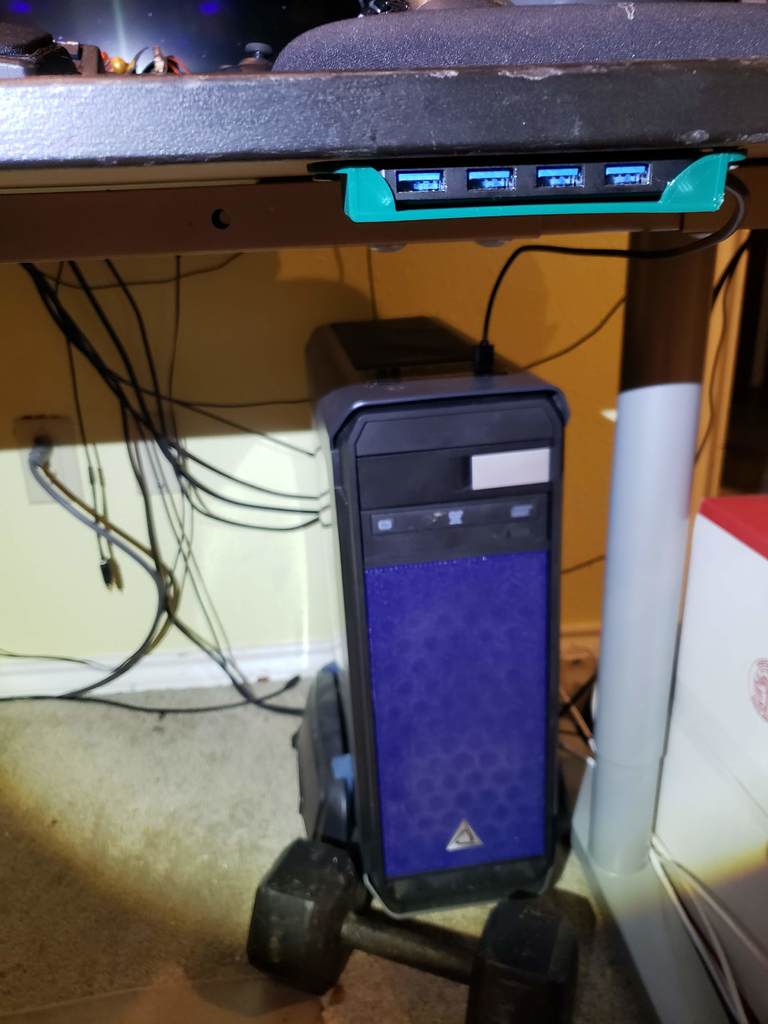 Uchwyt pod biurko do 4-portowego koncentratora USB Lenovo