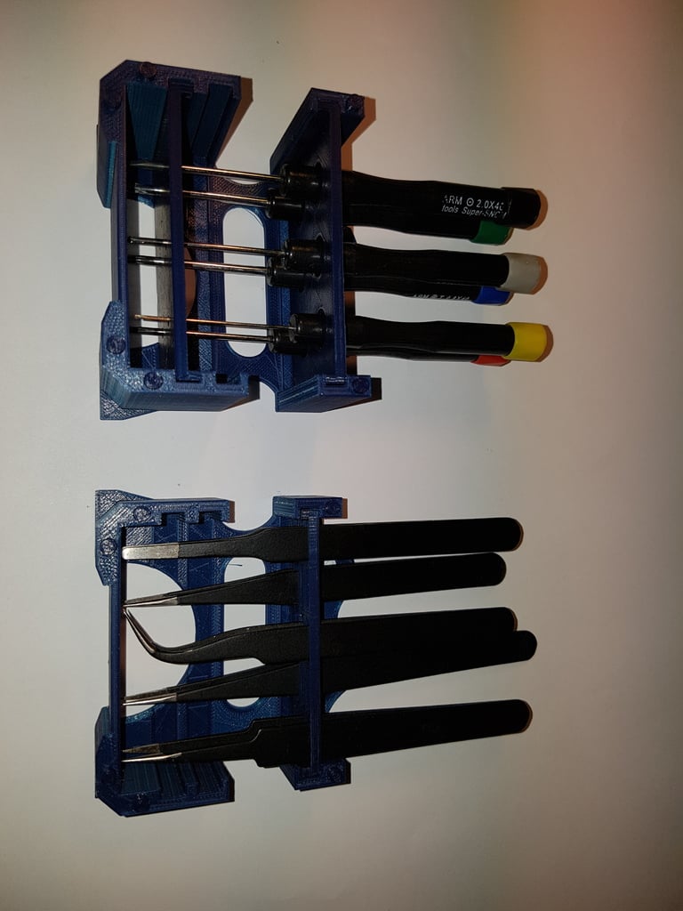Modułowy uchwyt narzędziowy na biurko (pęseta, szczypce, śrubokręt) V 2.0