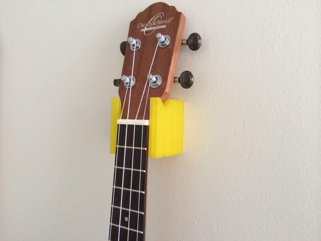 Uchwyt ścienny do ukulele w rozmiarze koncertowym