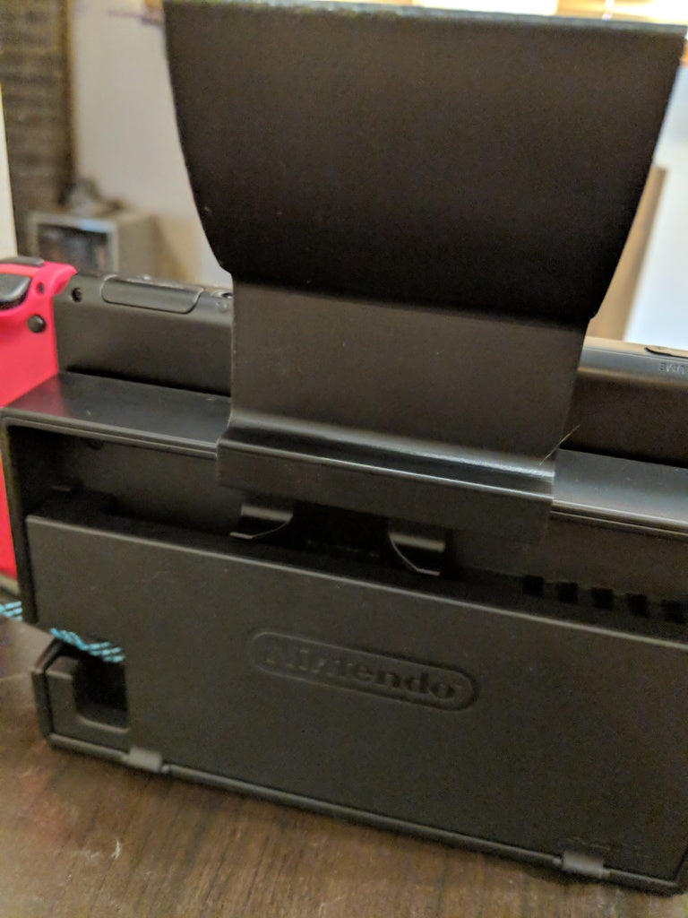 Podstawka pod kontroler Nintendo Switch Pro z gniazdami do przechowywania gier