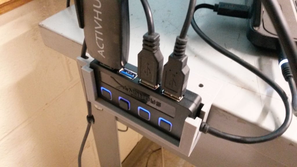 Uchwyt biurkowy do 4-portowego koncentratora USB Sabrent