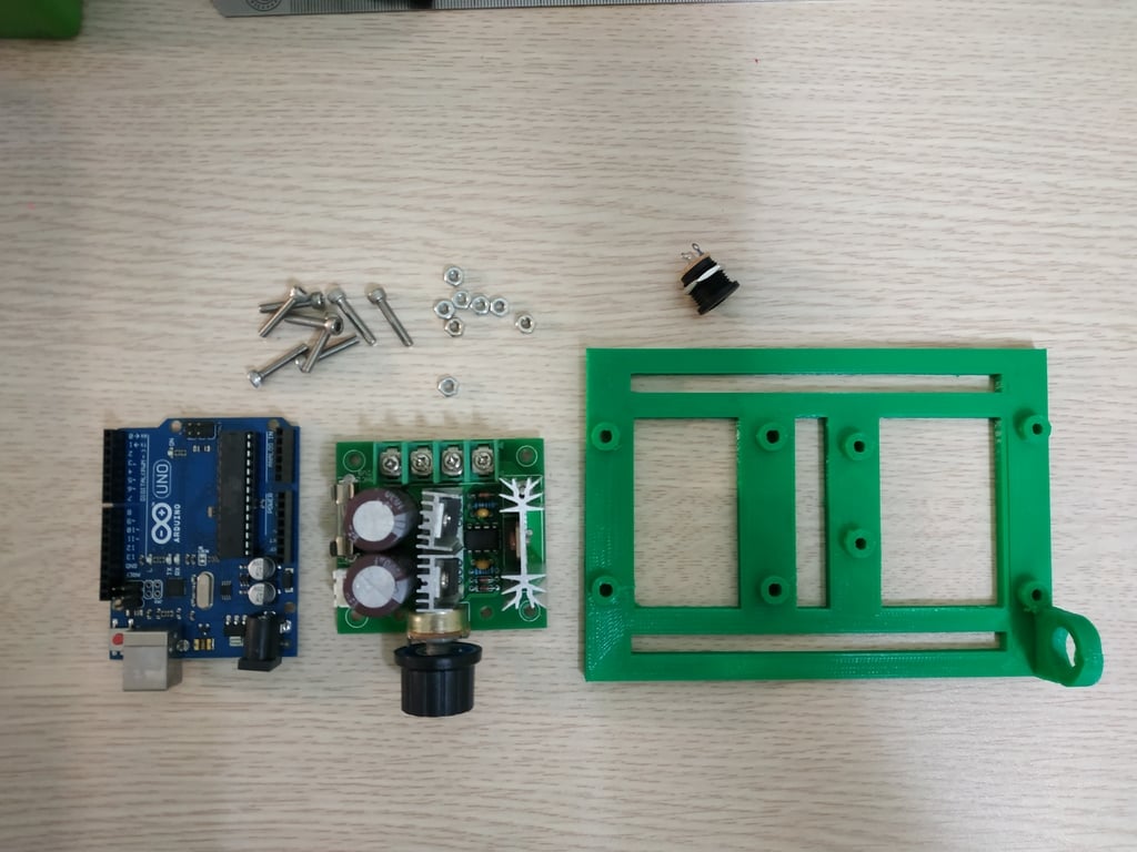 Montaż Arduino Uno do CNC 3018 DIY