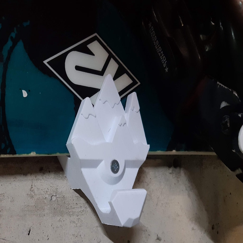 MOUNTain - Uchwyt ścienny do deski snowboardowej