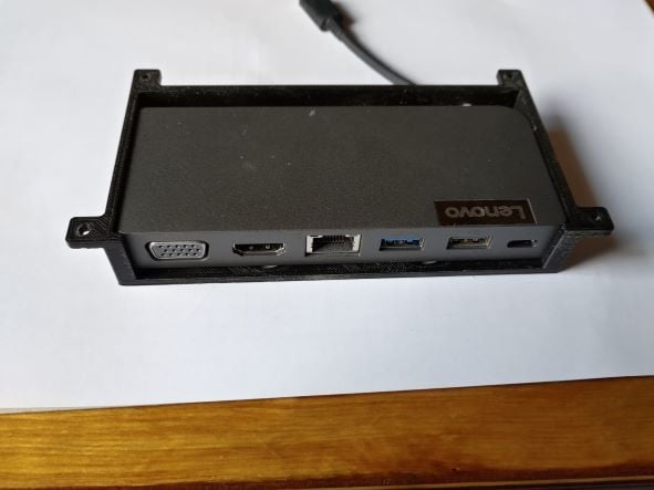 Uchwyt podbiurkowy do koncentratora podróżnego Lenovo USB-C
