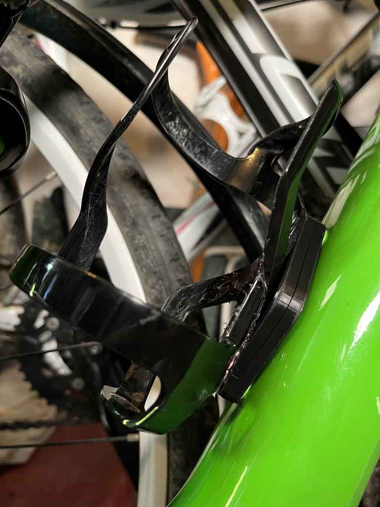 Uchwyt Apple AirTag do montażu na rowerze