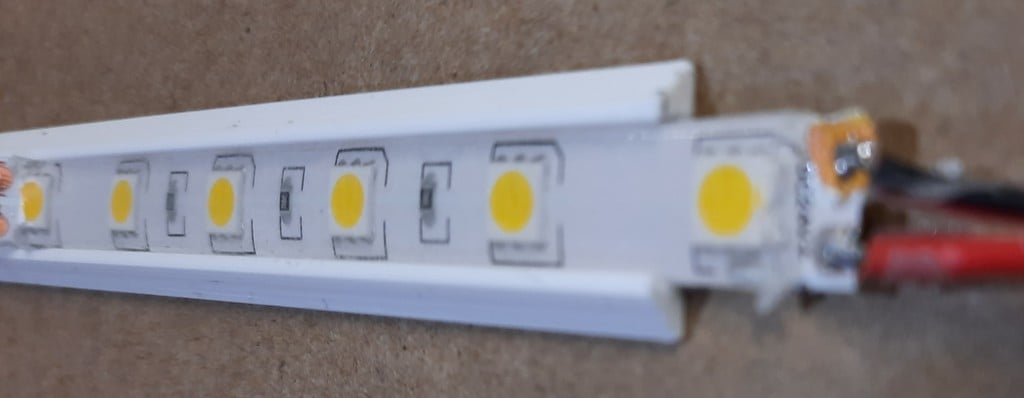 Uchwyt na pasek LED 10mm do obudowy IKEA LACK