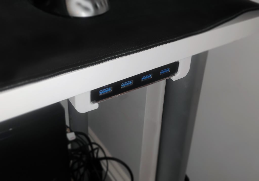 Hub USB Moshi iLynx do montażu pod biurkiem